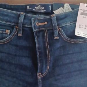 Hollister Jean's